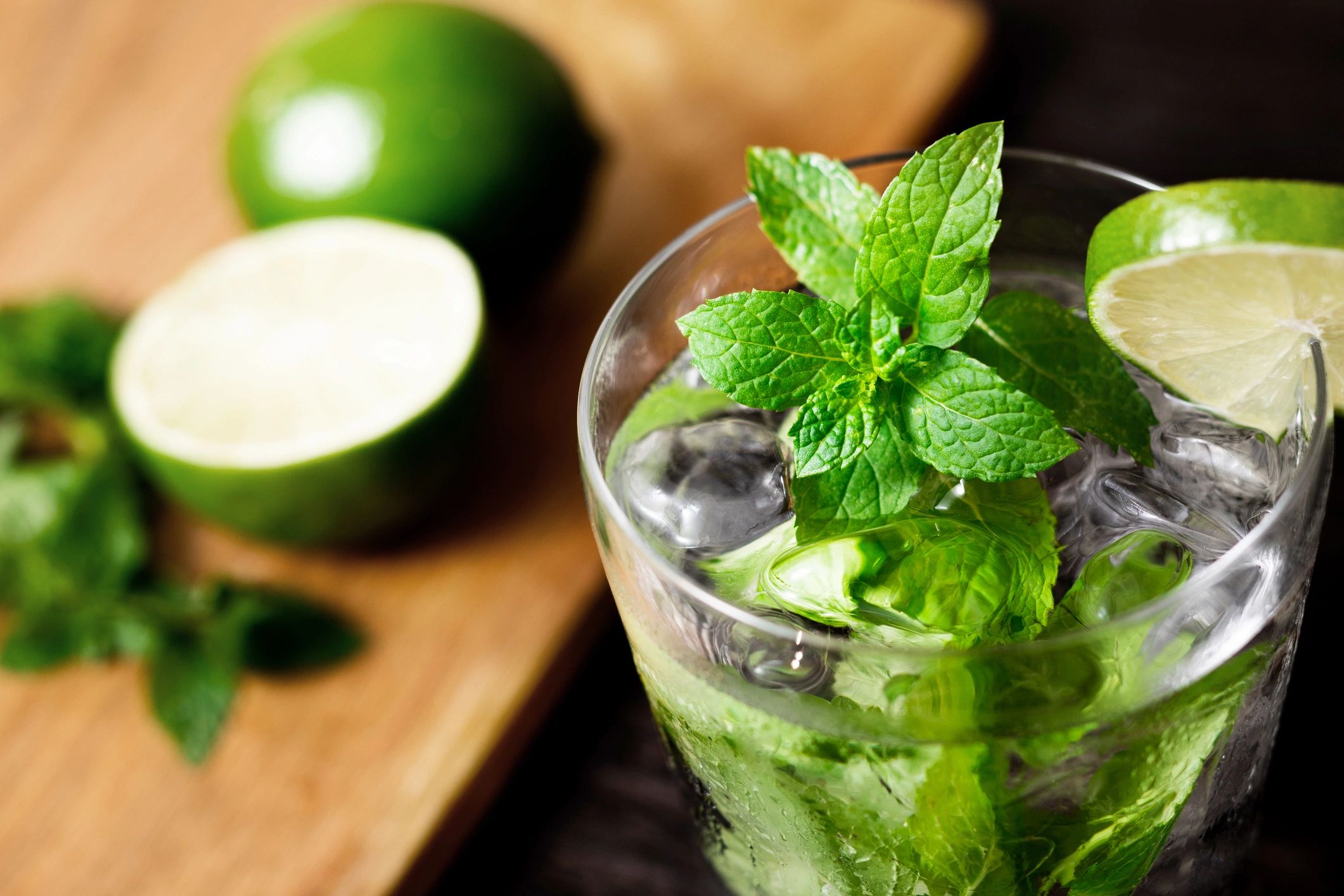 Mojito cocktail with mint and lime